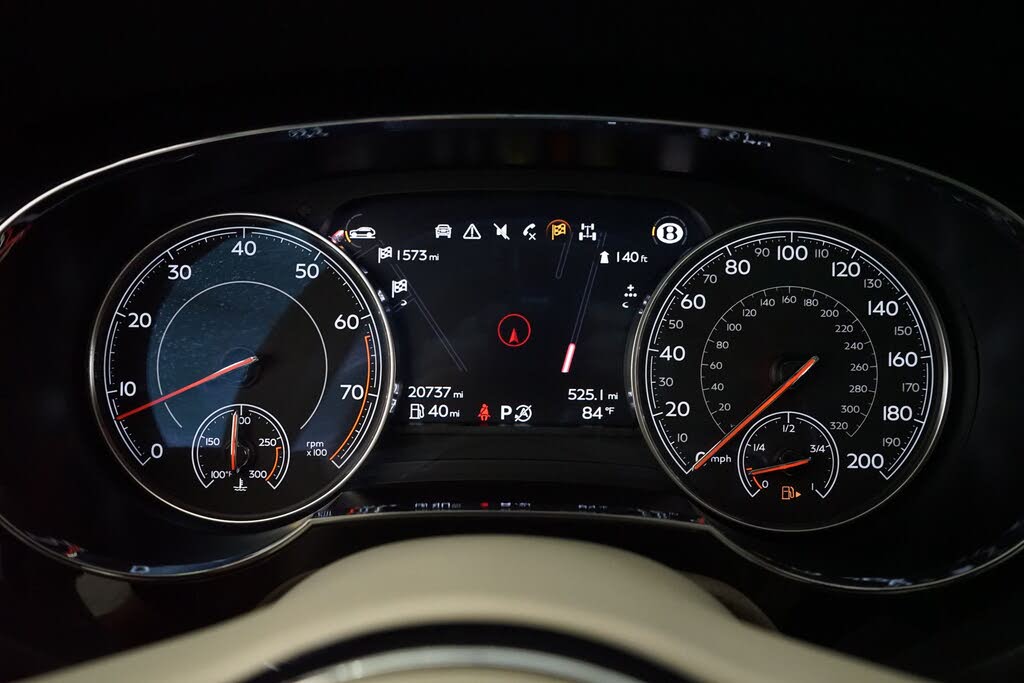 2017 Bentley Bentayga W12 AWD photo 12