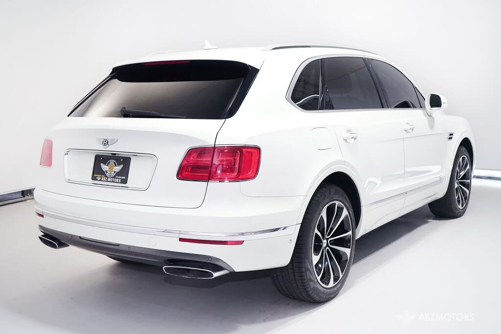 2017 Bentley Bentayga W12 AWD photo 5