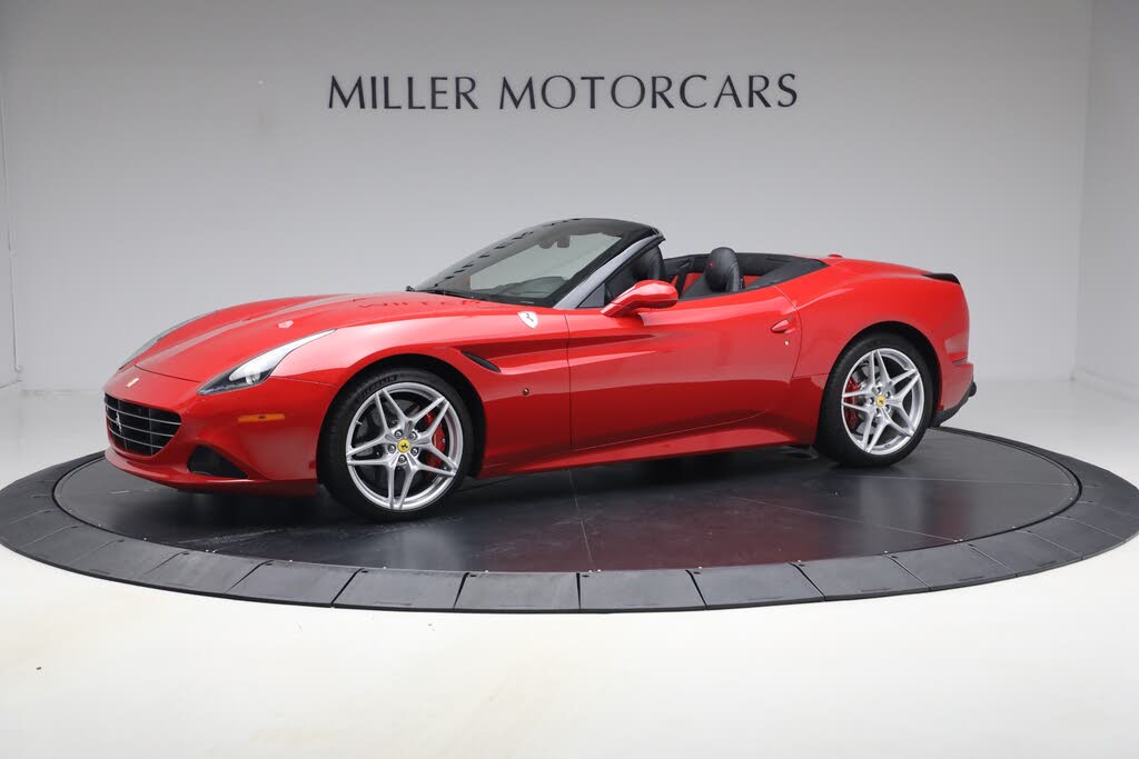 2017 Ferrari California T Roadster photo 2