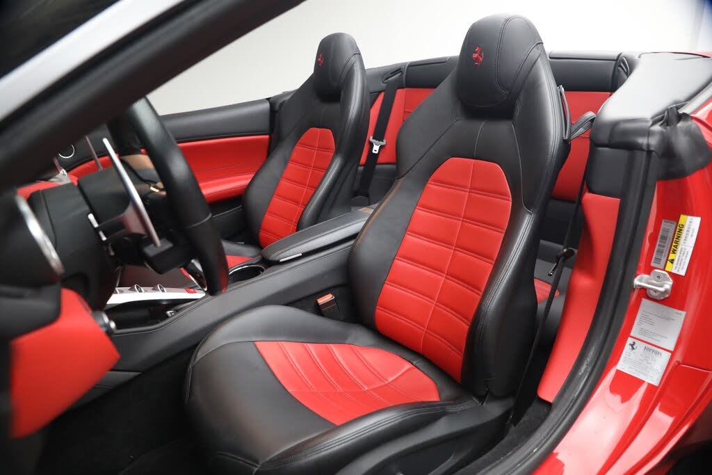 2017 Ferrari California T Roadster photo 15