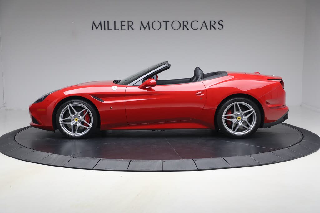 2017 Ferrari California T Roadster photo 3