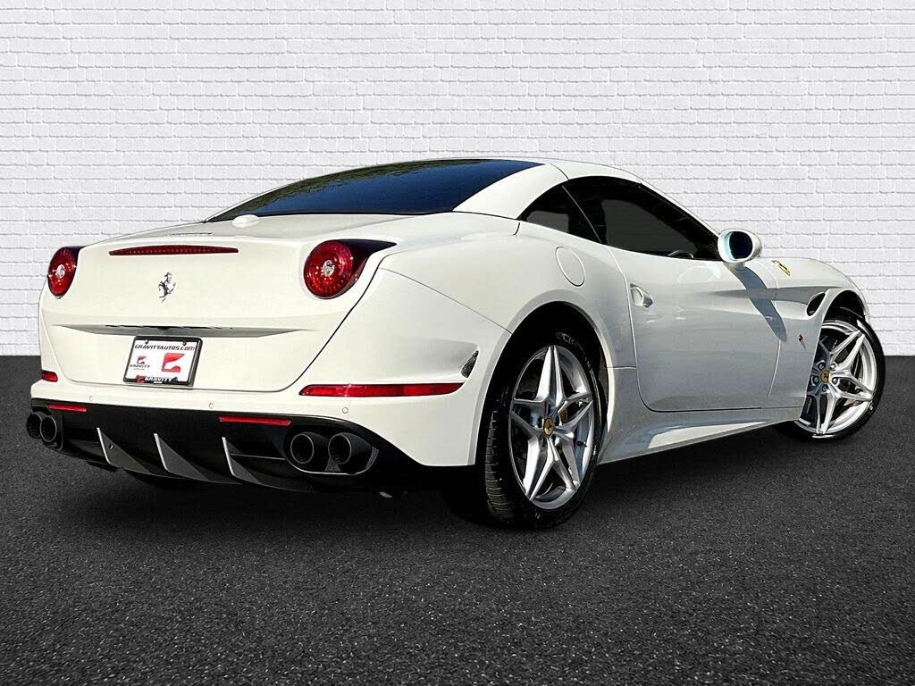 2016 Ferrari California T Roadster photo 6