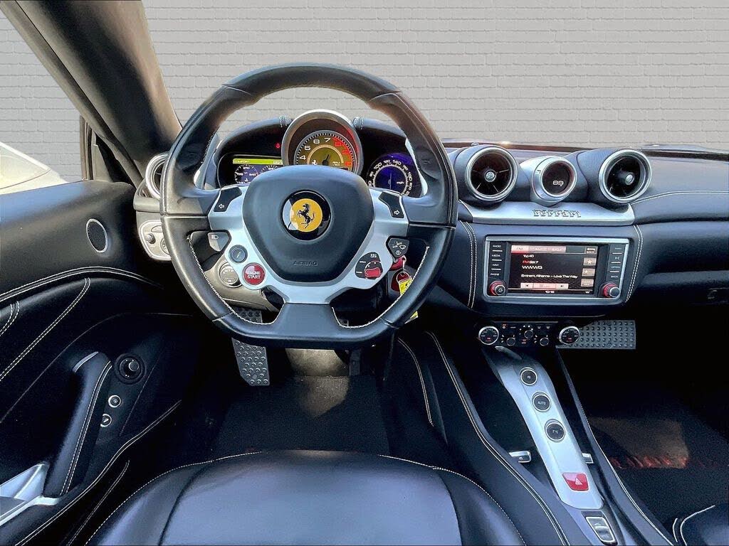 2016 Ferrari California T Roadster photo 8