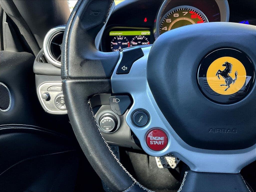 2016 Ferrari California T Roadster photo 10