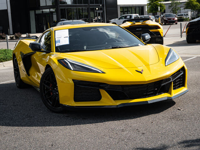 2026 Chevrolet Corvette Z06 1LZ Coupe RWD photo 2