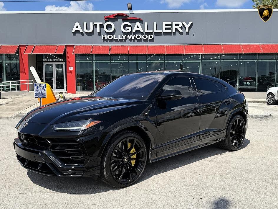 2020 Lamborghini Urus AWD