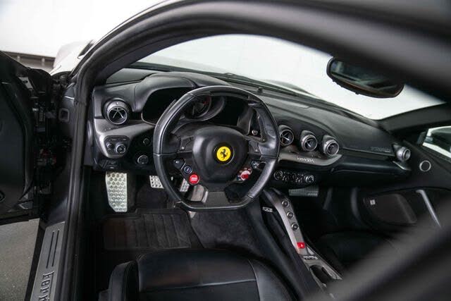 2015 Ferrari F12 Berlinetta Coupe photo 17
