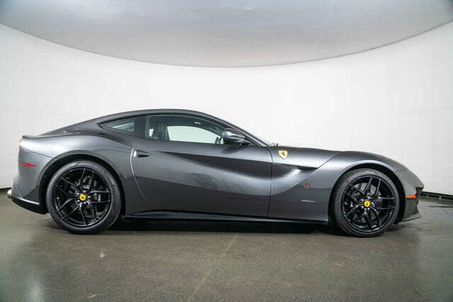 2015 Ferrari F12 Berlinetta Coupe photo 9