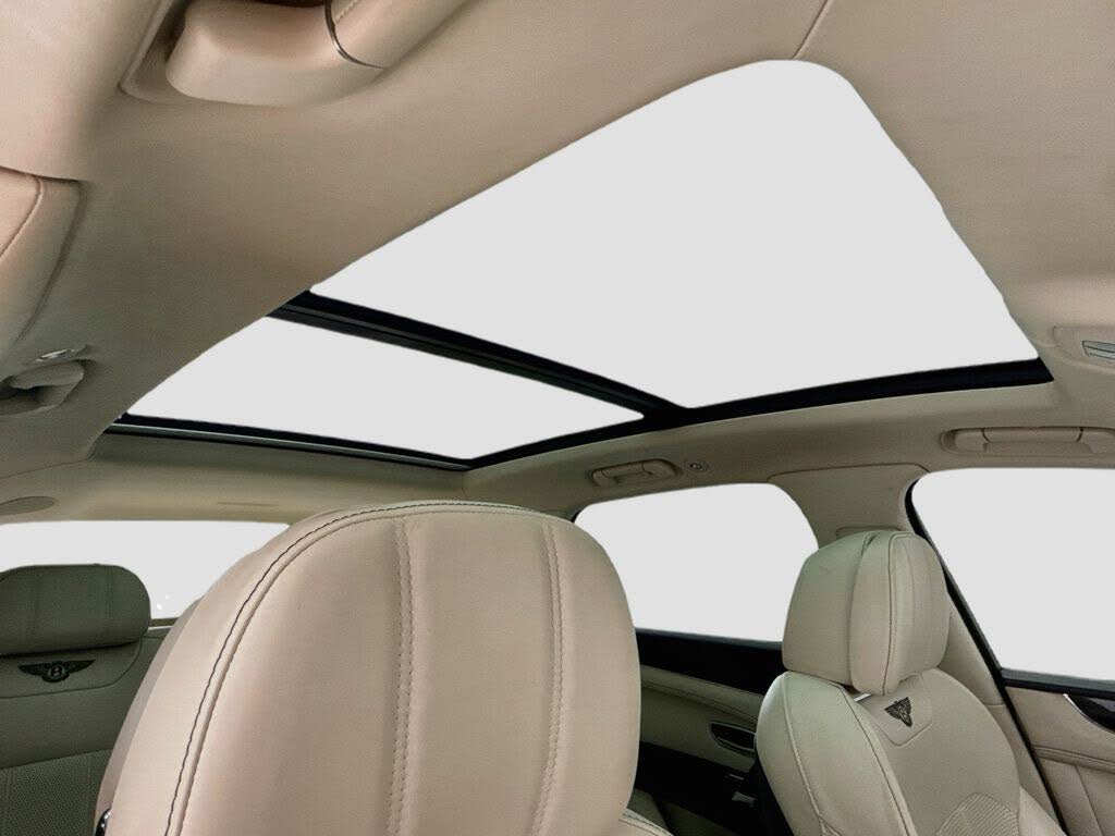 2019 Bentley Bentayga V8 AWD photo 17