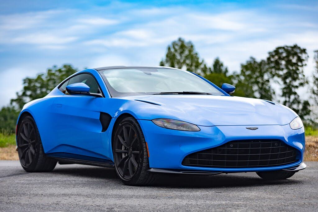 2021 Aston Martin Vantage Coupe RWD photo 3