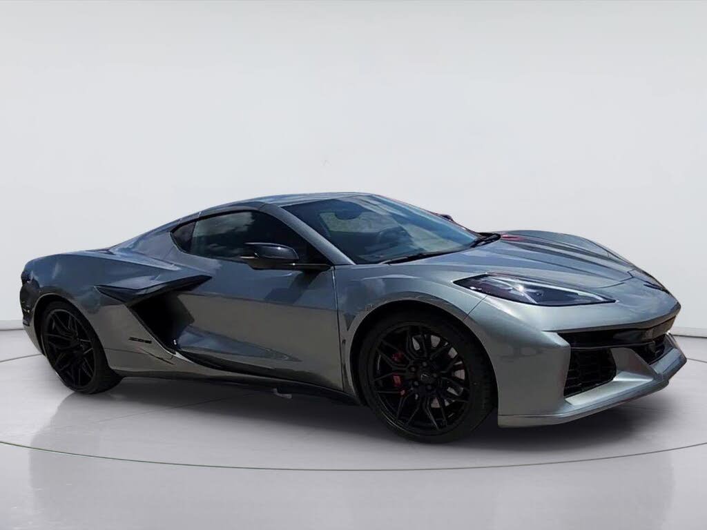 2024 Chevrolet Corvette Z06 2LZ Coupe RWD photo 2