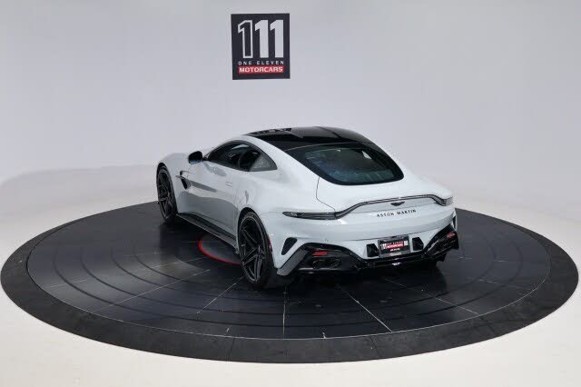 2025 Aston Martin Vantage Coupe RWD photo 11