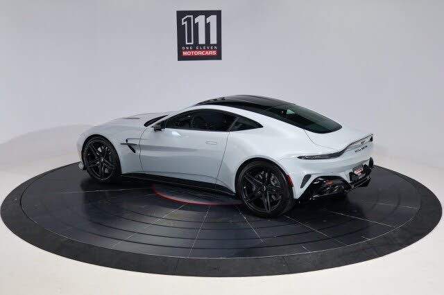 2025 Aston Martin Vantage Coupe RWD photo 12