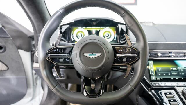 2025 Aston Martin Vantage Coupe RWD photo 24