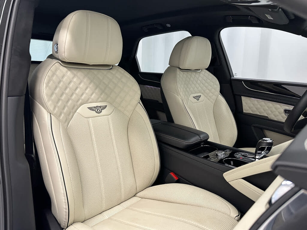2023 Bentley Bentayga V8 AWD photo 19