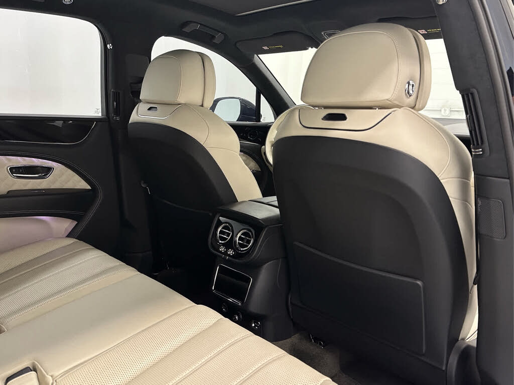 2023 Bentley Bentayga V8 AWD photo 20