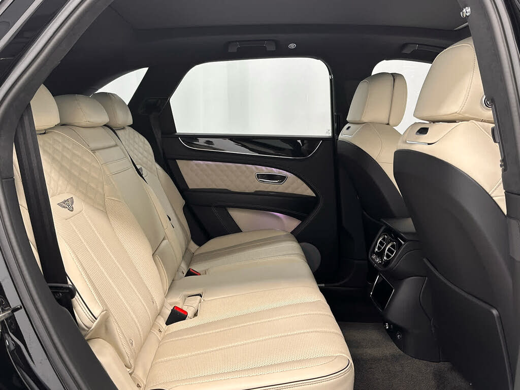 2023 Bentley Bentayga V8 AWD photo 21