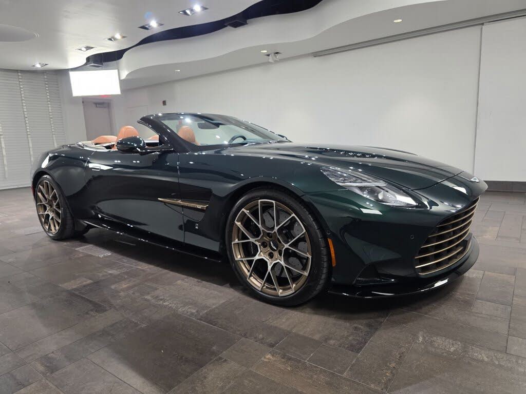 2026 Aston Martin Vanquish Volante RWD