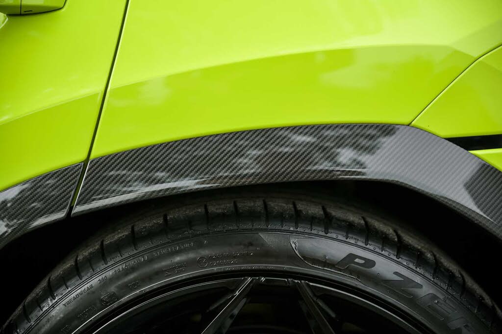 2024 Lamborghini Urus Performante AWD photo 17