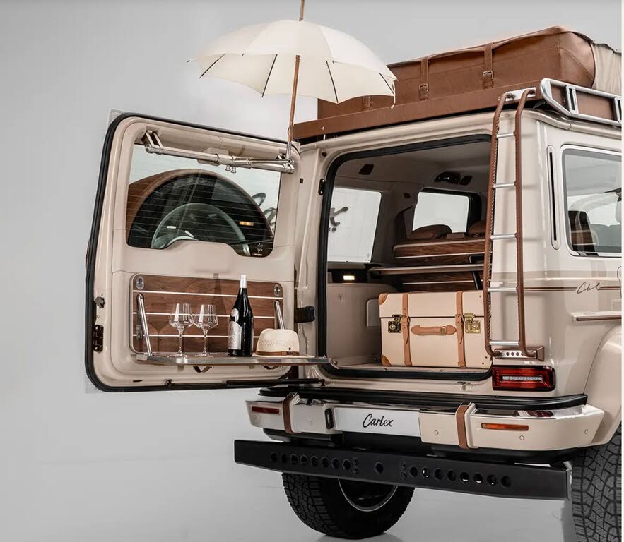 2027 Mercedes-Benz G-Class AMG G 63 4MATIC photo 9 of 16