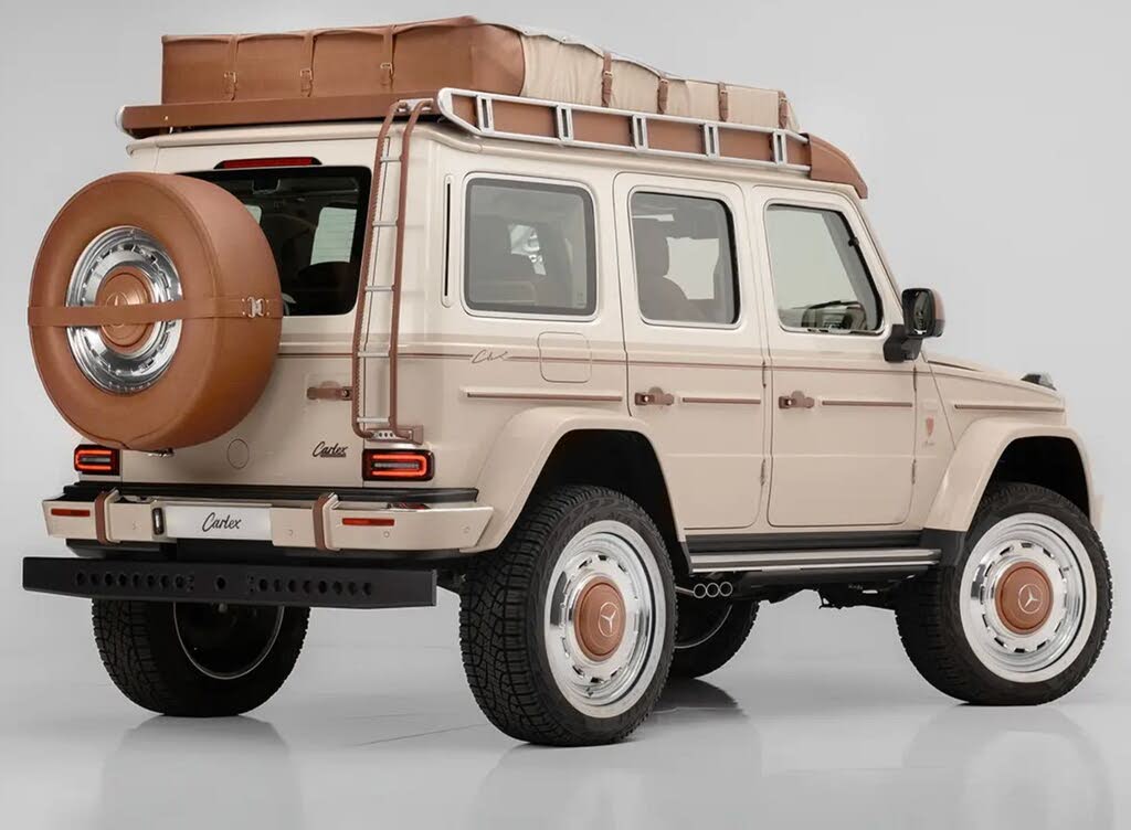 2027 Mercedes-Benz G-Class AMG G 63 4MATIC photo 10 of 16