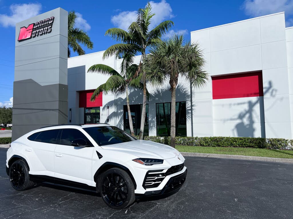 2021 Lamborghini Urus AWD