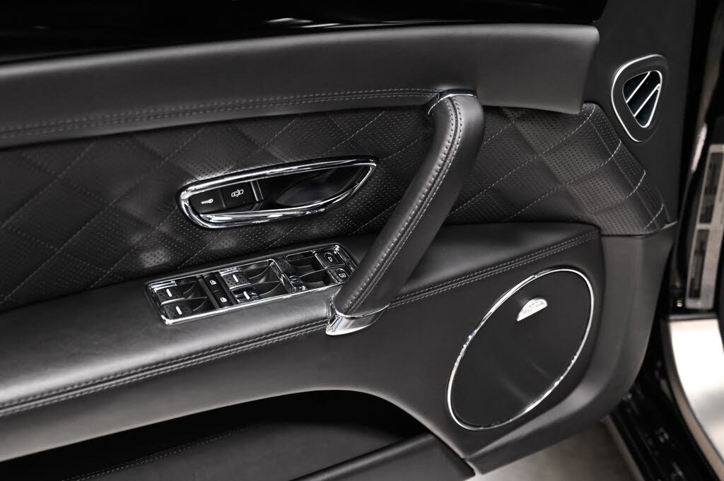 2017 Bentley Flying Spur V8 S AWD photo 7