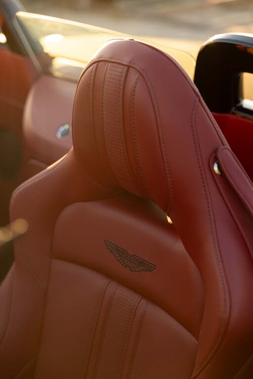 2023 Aston Martin Vantage photo 21