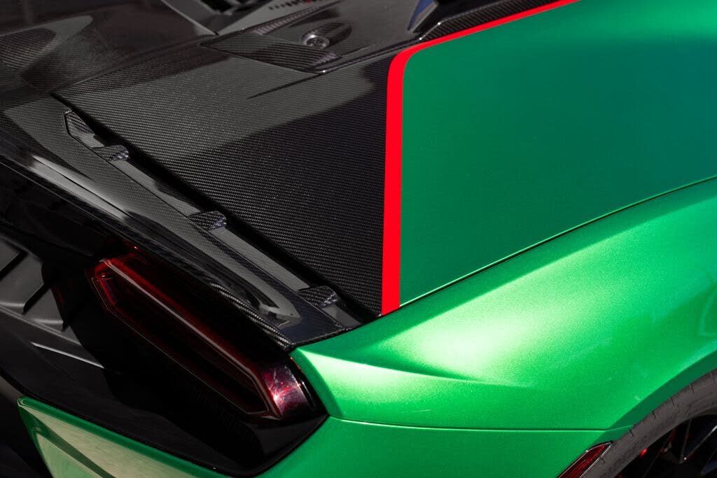 2026 Lamborghini Temerario AWD photo 12