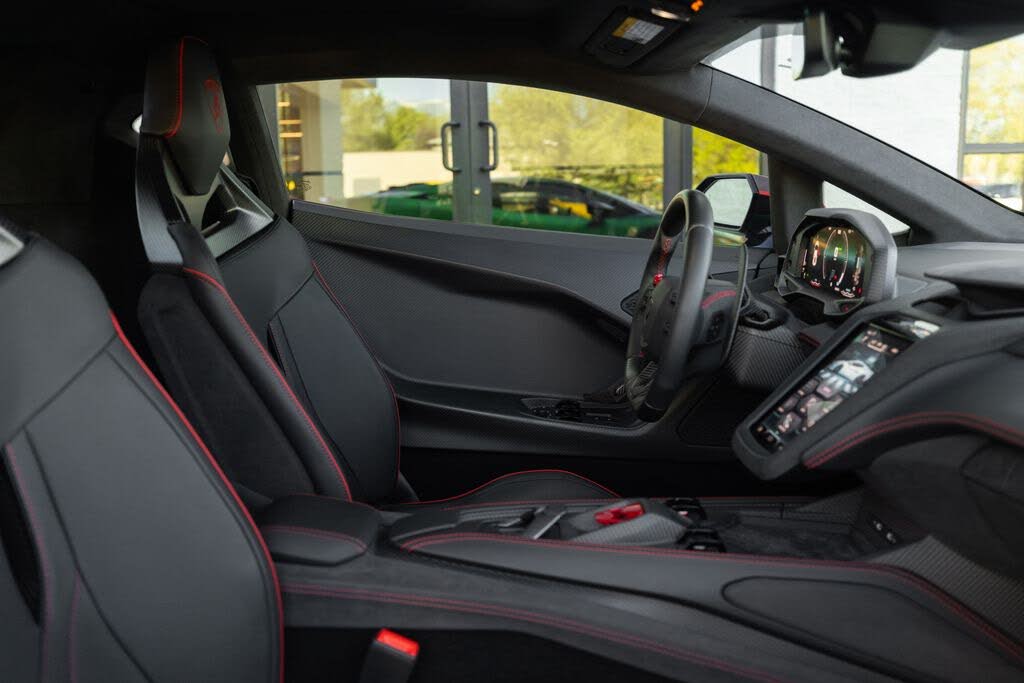 2026 Lamborghini Temerario AWD photo 19