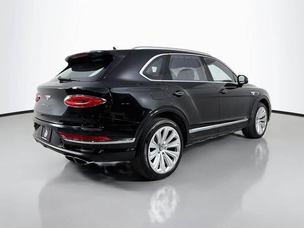 2023 Bentley Bentayga Azure V8 AWD photo 5