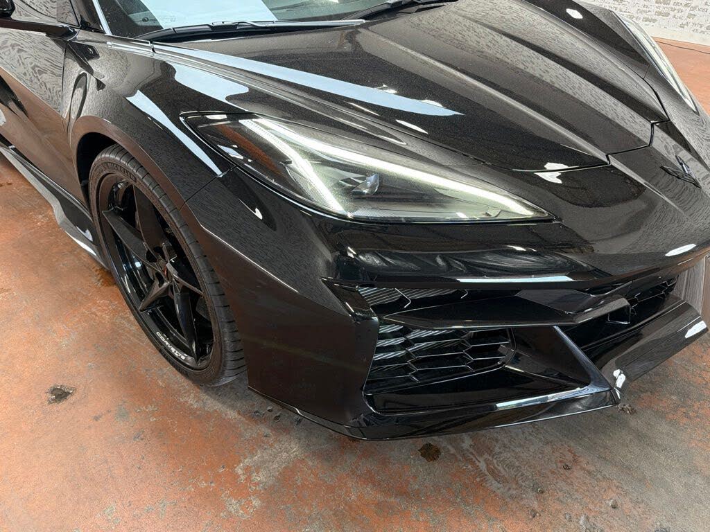 2025 Chevrolet Corvette Z06 3LZ Coupe RWD photo 9