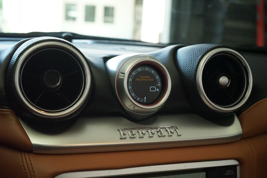2016 Ferrari California T Roadster photo 15