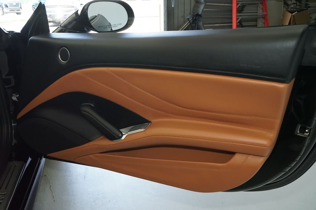 2016 Ferrari California T Roadster photo 19