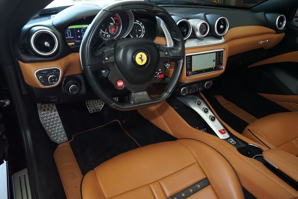 2016 Ferrari California T Roadster photo 7