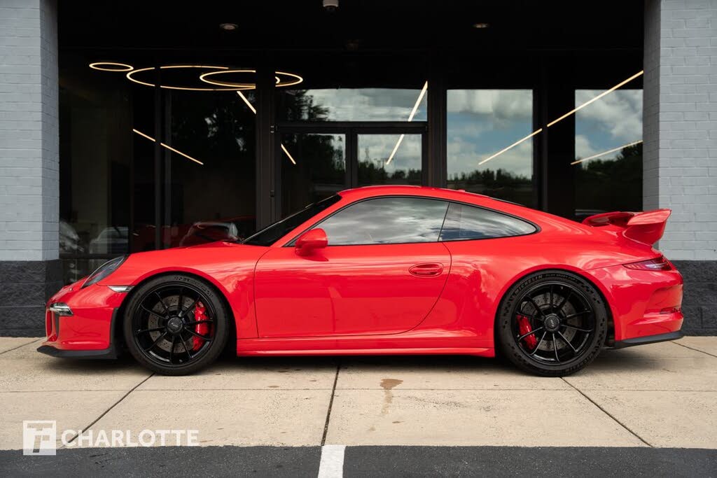 2015 Porsche 911 GT3 Coupe RWD