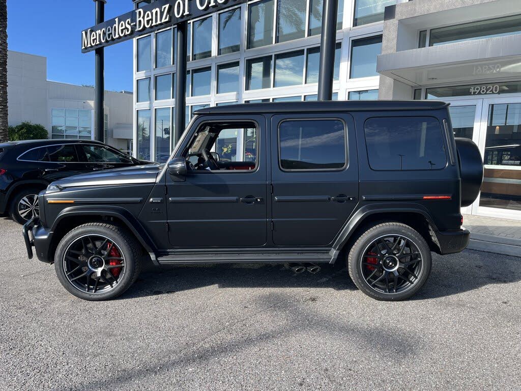 2027 Mercedes-Benz G-Class AMG G 63 4MATIC photo 2