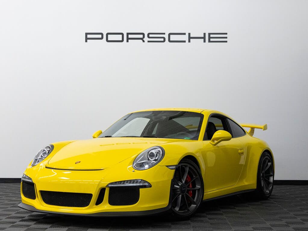 2015 Porsche 911 GT3 Coupe RWD