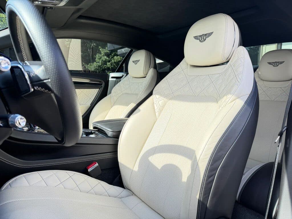 2020 Bentley Continental GT AWD photo 13
