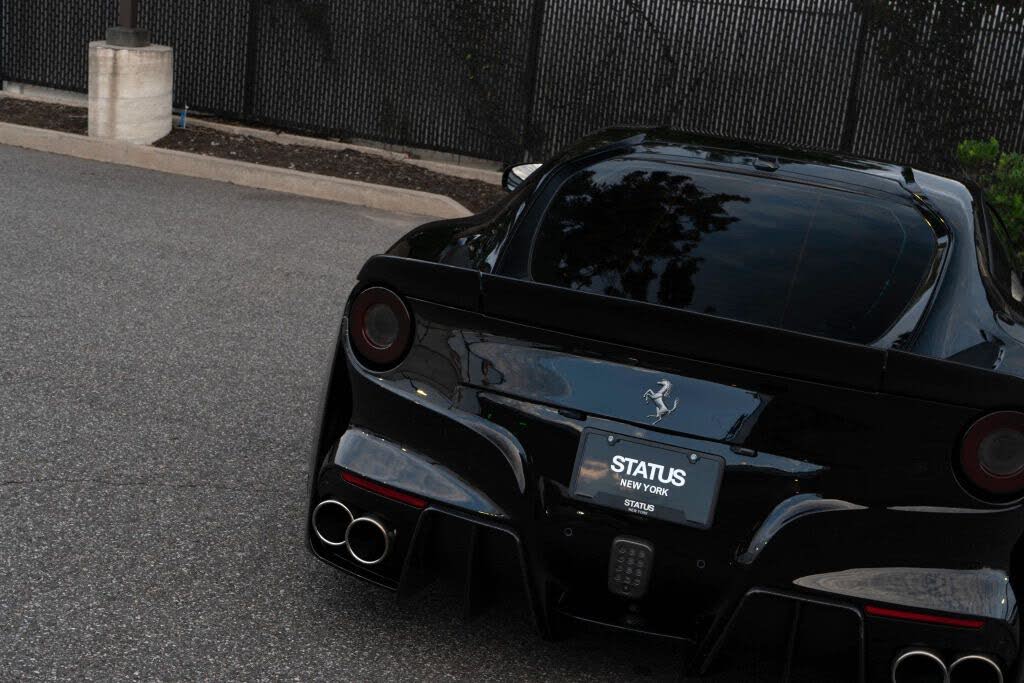 2015 Ferrari F12 Berlinetta Coupe photo 15