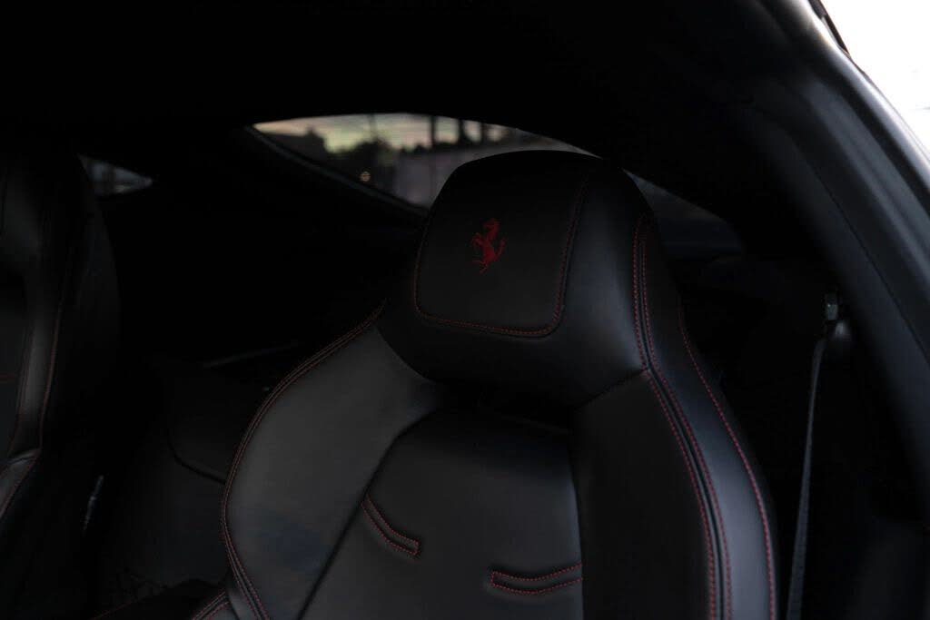 2015 Ferrari F12 Berlinetta Coupe photo 19