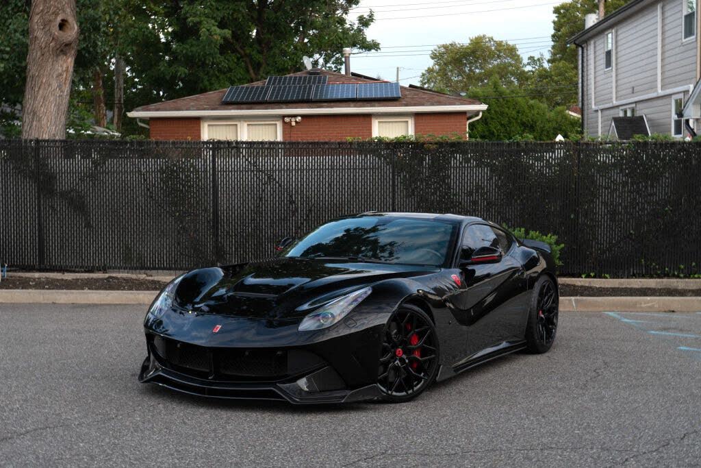 2015 Ferrari F12 Berlinetta Coupe photo 6