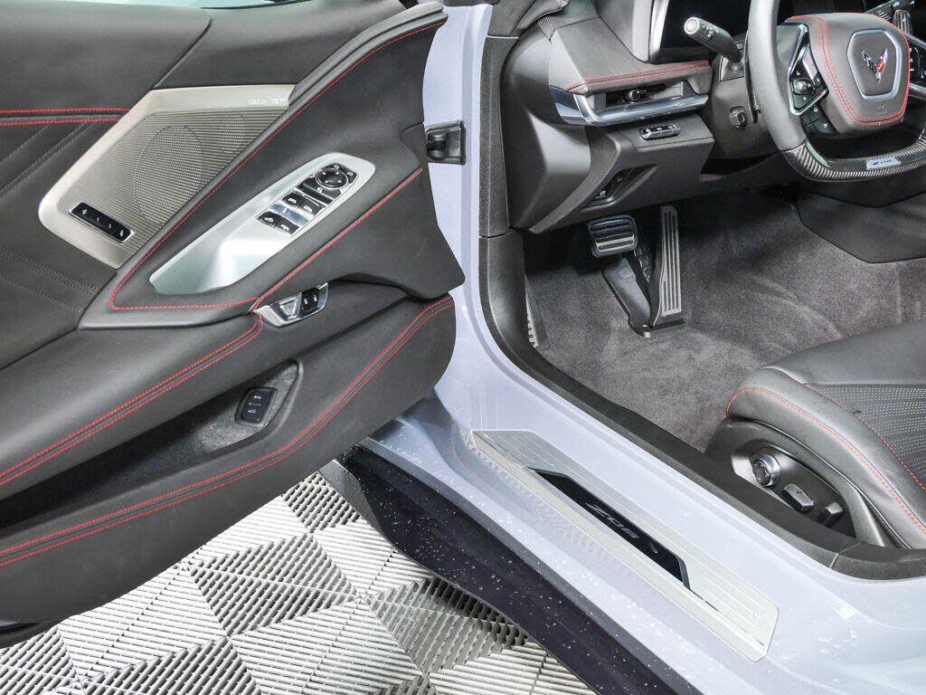 2024 Chevrolet Corvette Z06 3LZ Convertible RWD photo 8