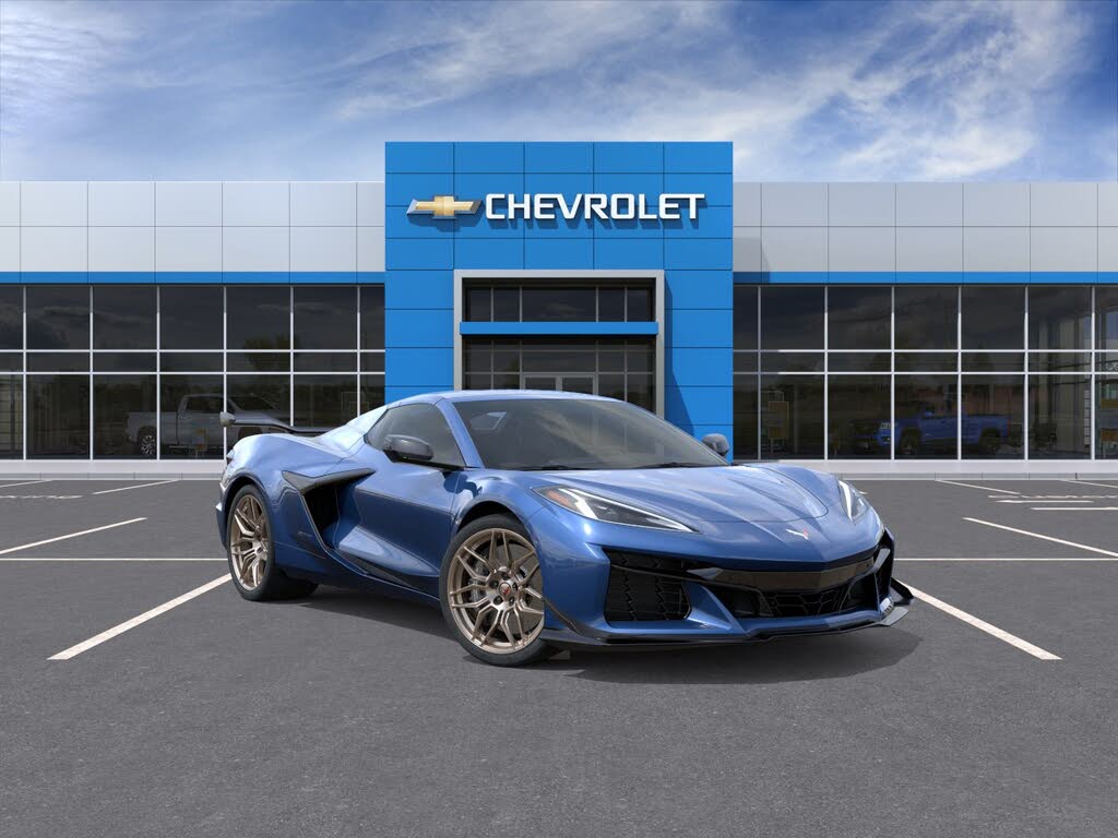 2027 Chevrolet Corvette Z06 3LZ Convertible RWD - $177,860