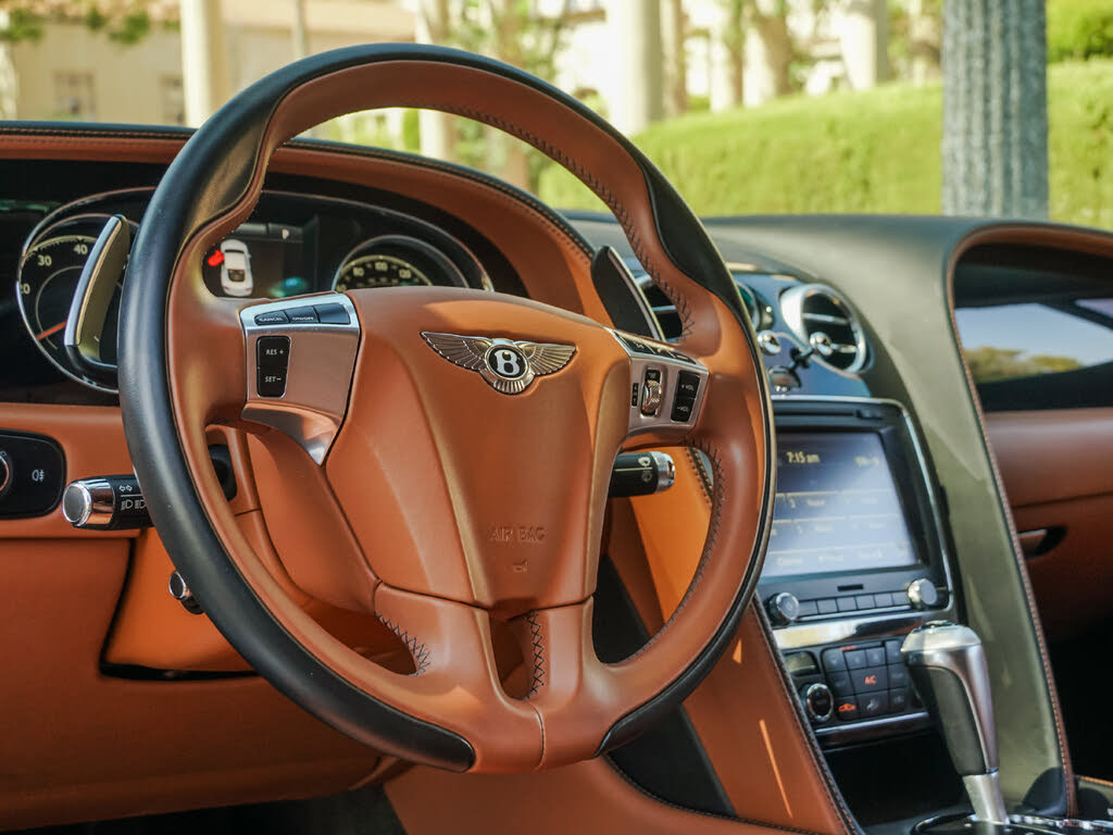 2017 Bentley Continental GT V8 S AWD photo 17