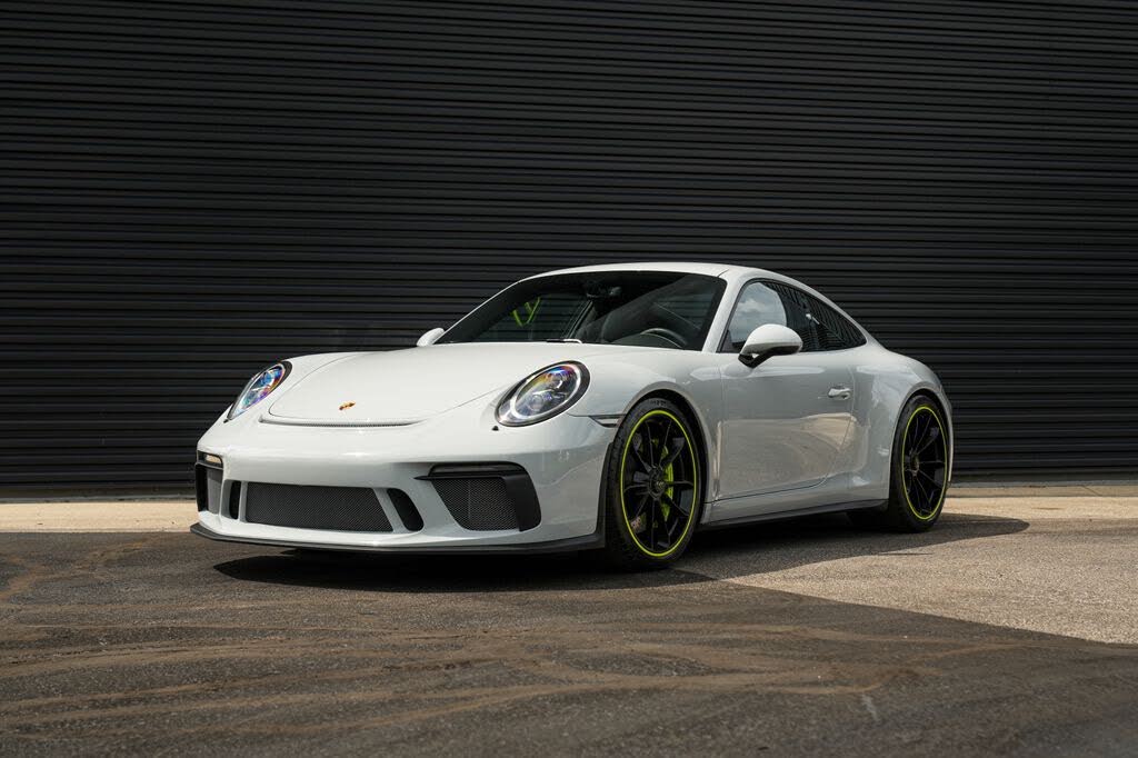 2018 Porsche 911 GT3 Coupe RWD - $449,086