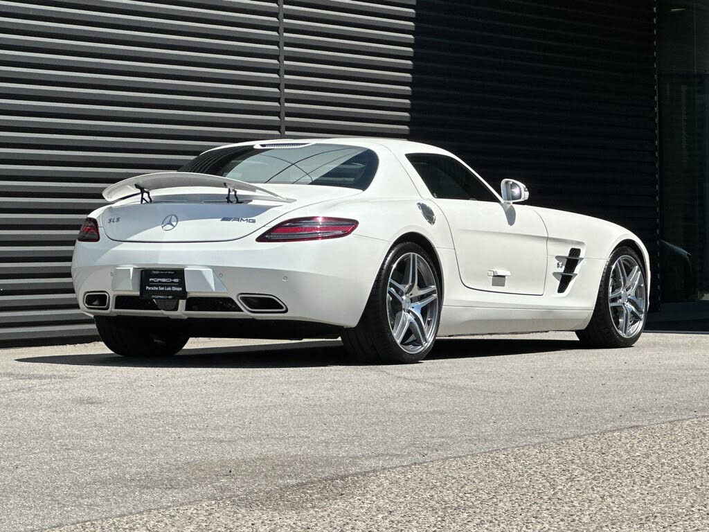 2011 Mercedes-Benz SLS AMG photo 8
