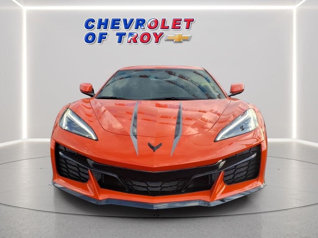 2027 Chevrolet Corvette Z06 1LZ Coupe RWD photo 2