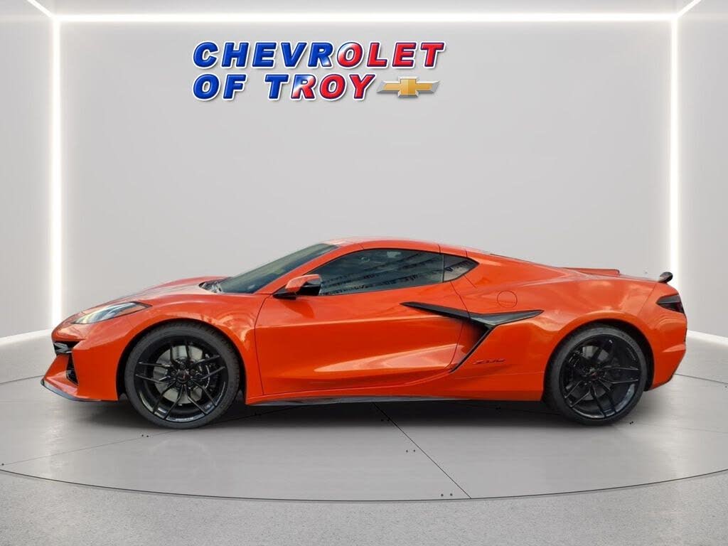 2027 Chevrolet Corvette Z06 1LZ Coupe RWD photo 6