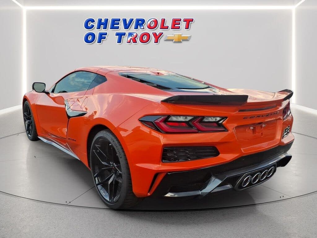 2027 Chevrolet Corvette Z06 1LZ Coupe RWD photo 7